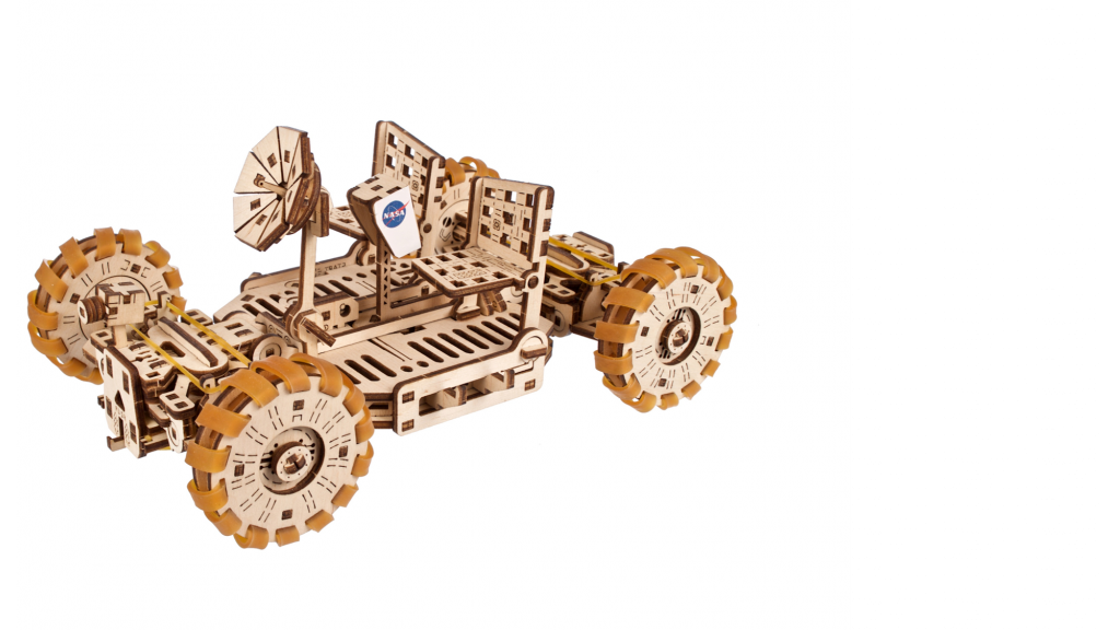 Maqueta mecánica para montar Rover Lunar de la NASA