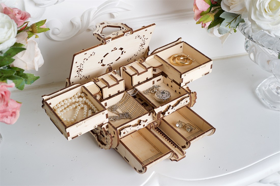 Ugears Mechanical Model  Antique Box wooden puzzle and