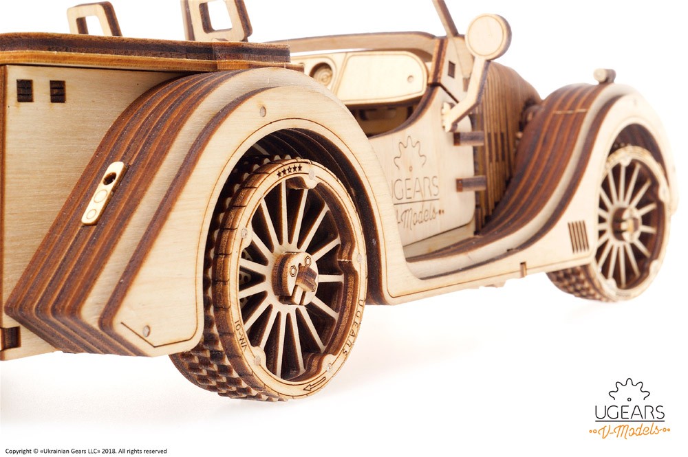Maquette en bois voiture : Roadster VM-01, modèle mécanique