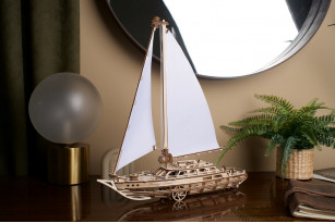Serenity's Dream yacht mechanical model kit