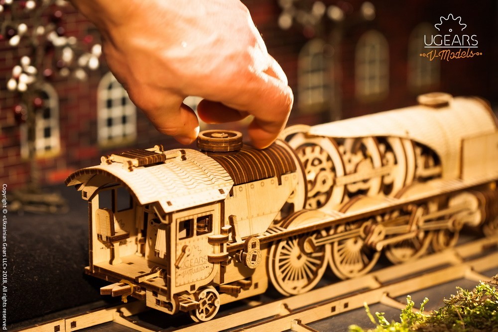 Ugears Mechanical Model  V-Express Steam Train with Tender wooden  construction kit